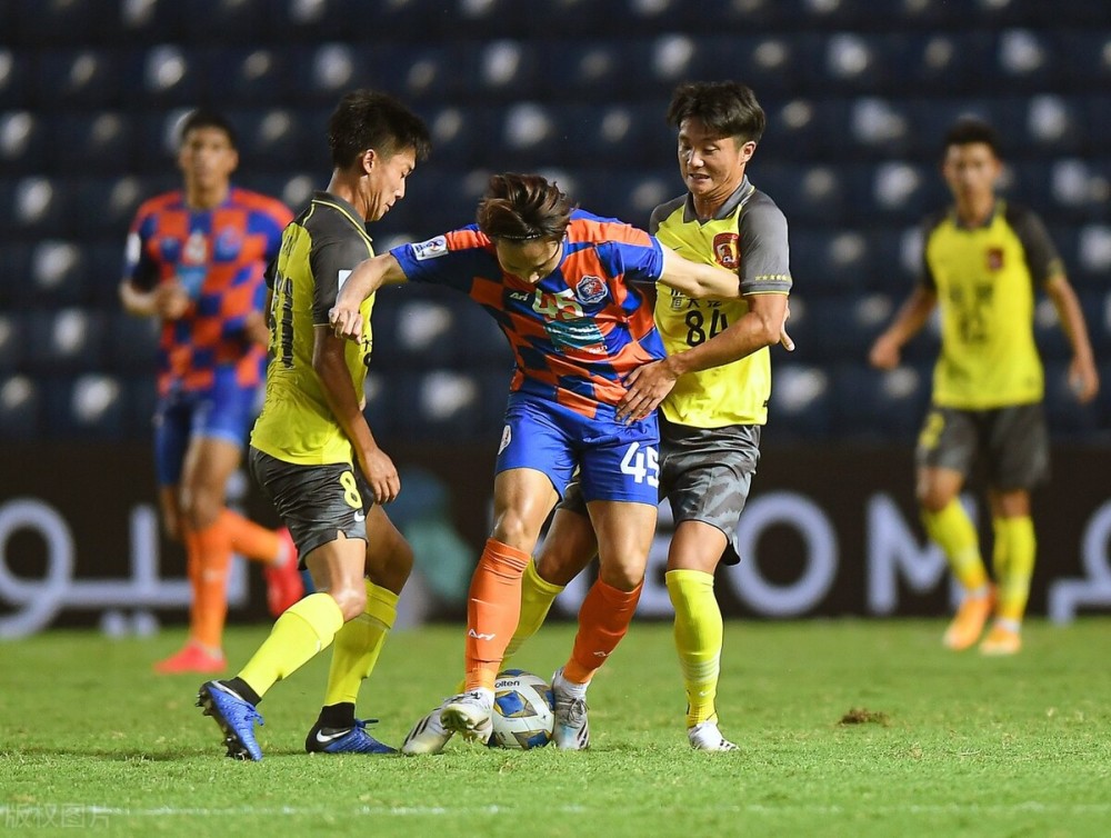 包含今夜突围战来临,北京首钢围绕亚冠防线松动,质疑声四起,团队化学反应显著的词条 包含今夜突围战来临,北京首钢围绕亚冠防线松动,质疑声四起,团队化学反应显著的词条