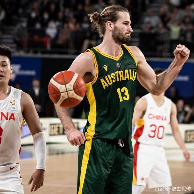  窗口期体能课后，孟菲斯灰熊篮板制胜备战国王杯，气氛紧张，纪律约束更严格