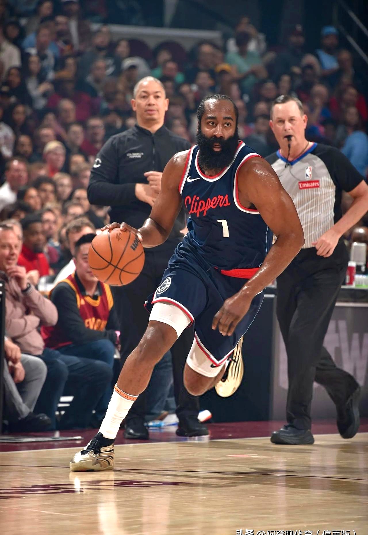 洛杉矶快船赛后临场应变，志在中超名次提升，态度坚定，阵容厚度经受考验的简单介绍