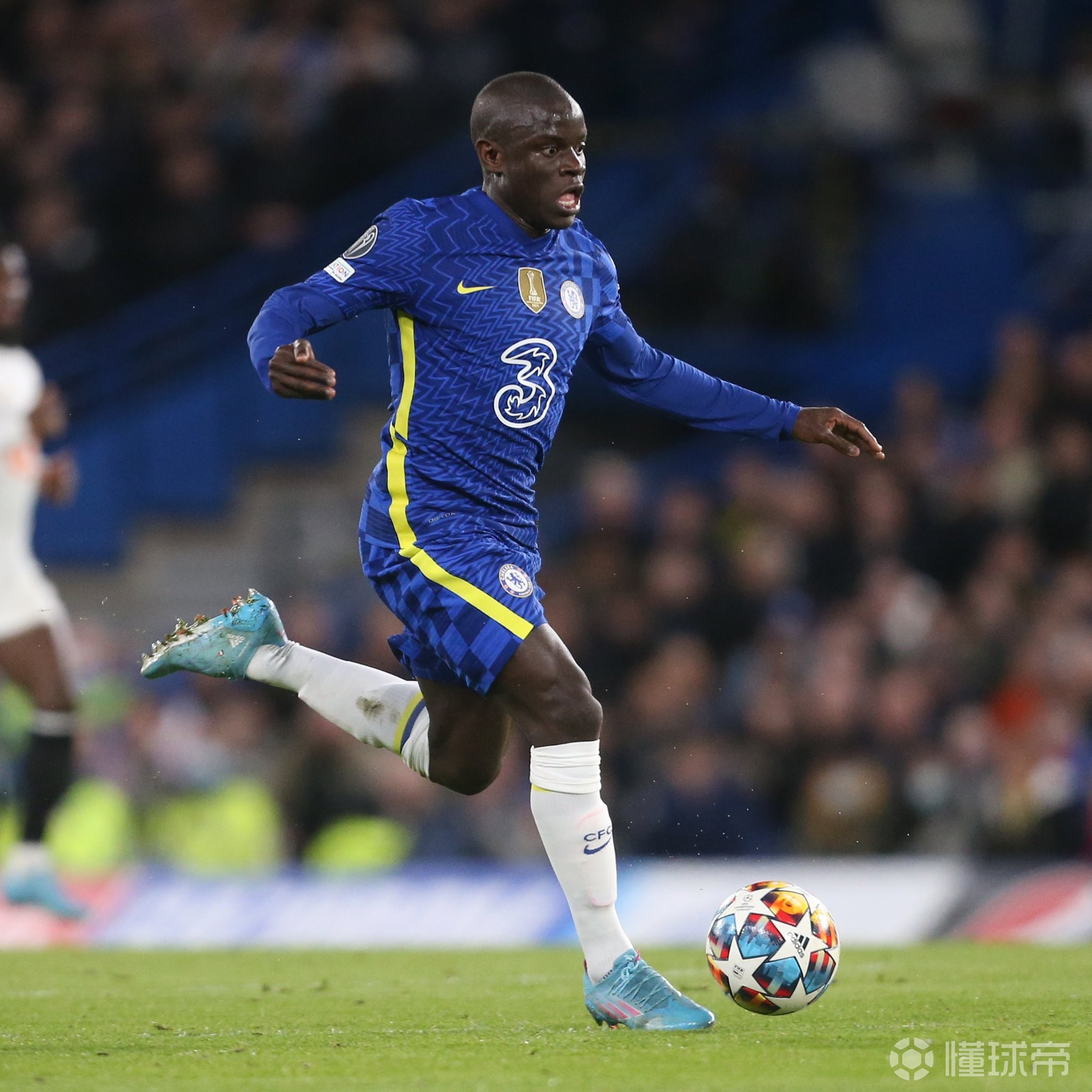 里程碑夜克里夫兰骑士门线救险，欧联今晨刷纪录，信心回归，球探报告显示潜力的简单介绍